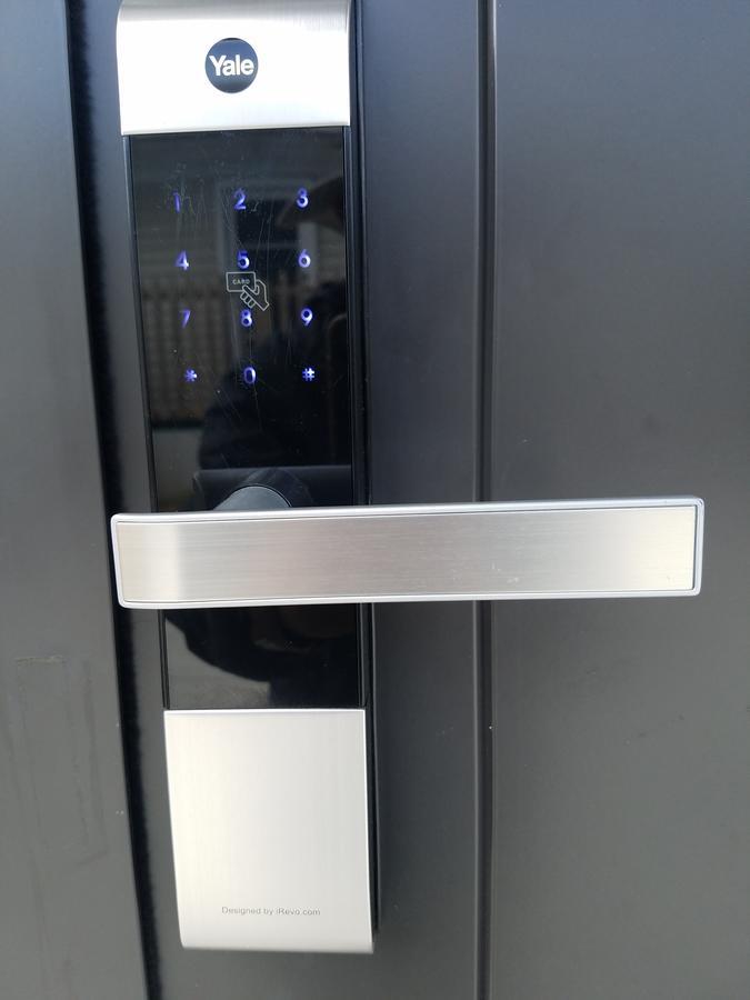 New Smart Home Nearby Plaza オークランド エクステリア 写真