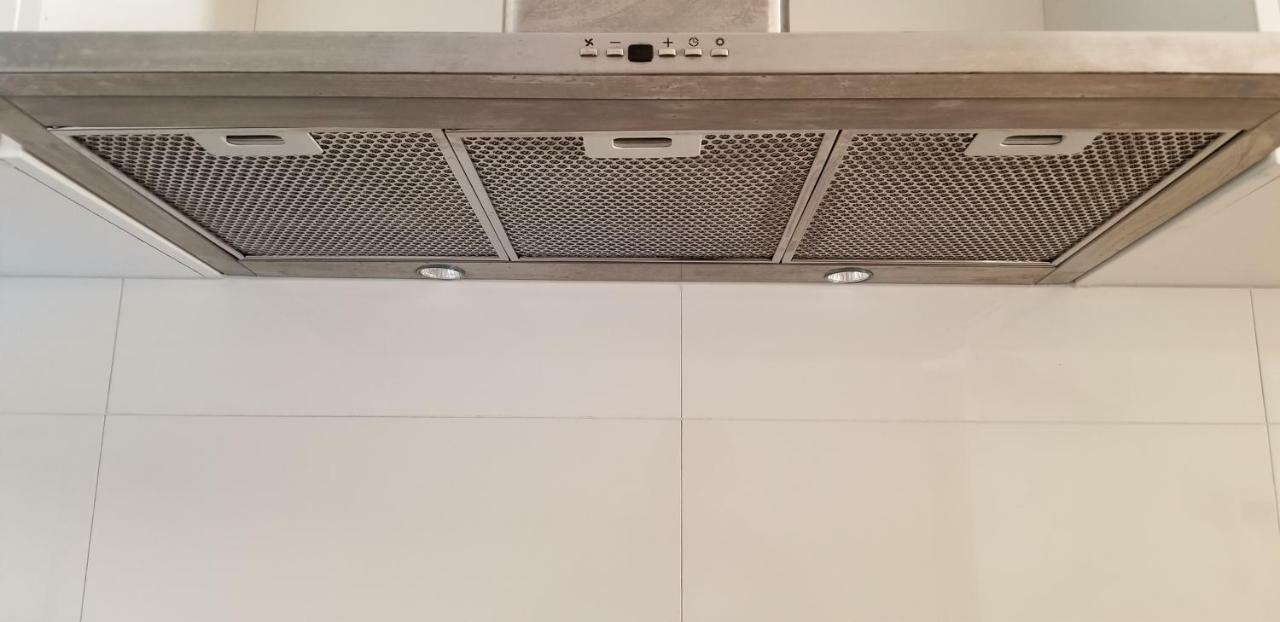 New Smart Home Nearby Plaza オークランド エクステリア 写真
