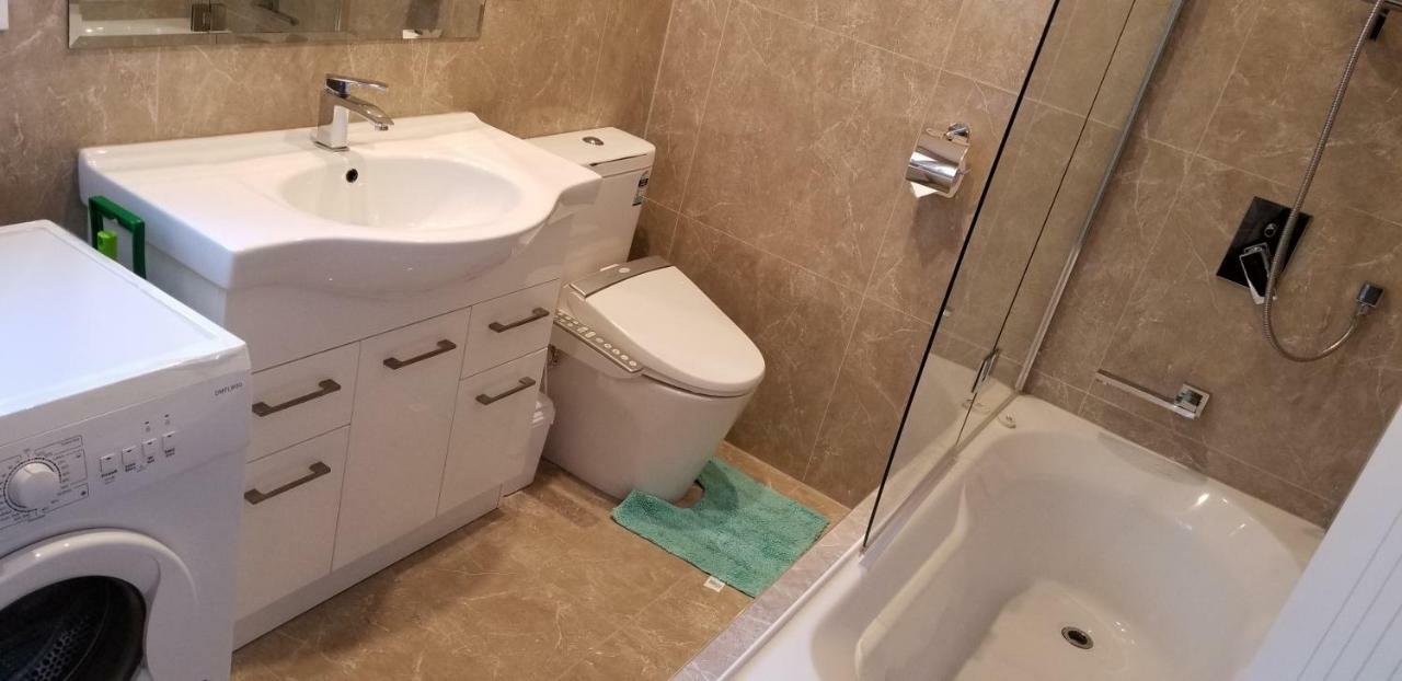 New Smart Home Nearby Plaza オークランド エクステリア 写真