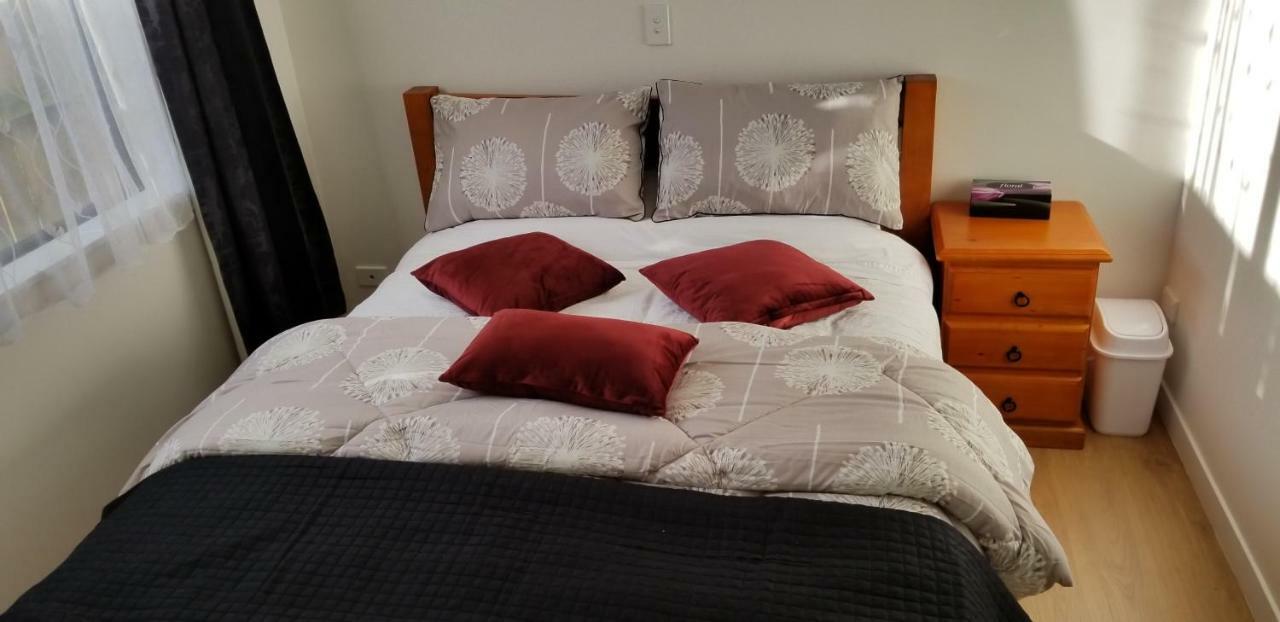 New Smart Home Nearby Plaza オークランド エクステリア 写真